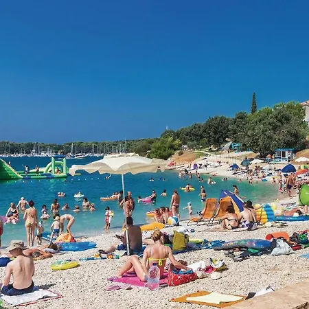 דירה 2 Bedroom Stunning In *