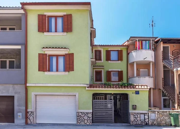 2 Bedroom Stunning In Apartmán