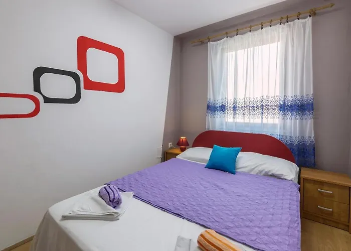 2 Bedroom Stunning In Apartmán Pula