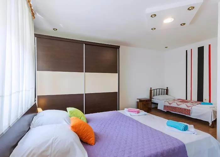 Apartmán 2 Bedroom Stunning In Pula