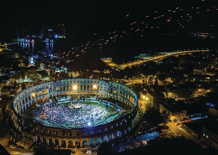 2 Bedroom Stunning In * Pula